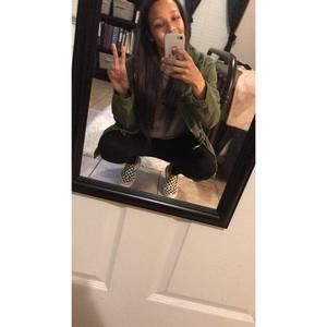 Meet your Posher, Destiny